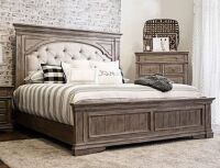 Steve Silver Highland Park King Upholstered Panel Bed (3 Boxes) New in Box $1999.99