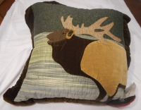 Donna Sharp Elk Head Decorator 16 x16 inch Throw Pillow Quilted Lodge Cabin Decor New $79
