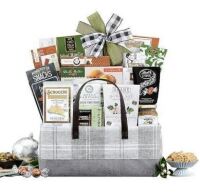 Wine Country Gift Basket Gourmet Feast Perfect For Family, Friends, Co-Workers, Loved Ones and Clients