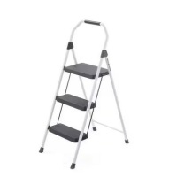 Gorilla Ladders 3-Step Compact Steel Step Stool with 225 lb. Load Capacity Type II Duty Rating (8ft. Reach Height) New $99