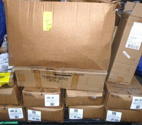 Pallet of Restaurant Supplies and Misc