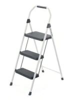 Gorilla Ladders 3-Step Compact Steel Step Stool with 225 lb. Load Capacity Type II Duty Rating (8ft. Reach Height) New $99