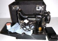 Singer Featherweight Sewing Machine with Case $399