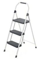 Gorilla Ladders 3-Step Compact Steel Step Stool with 225 lb. Load Capacity Type II Duty Rating (8ft. Reach Height) New $99