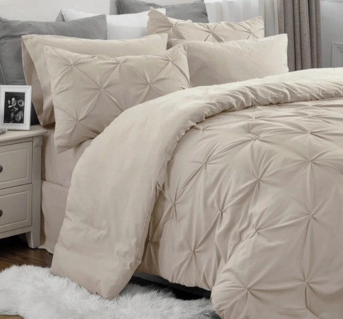 Bedsure Full 7-piece Pintuck Bed-in-a-Bag - Beige Pinch Pleat Comforter Set with Sheets, Pillowcases & Shams New In Box $299