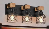 Pynsseu 3-Light Dimmable Vanity Light New In Box $299