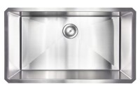 MSI Handcrafted Stainless Steel 32 in x 19 in Single Bowl New in Box $399