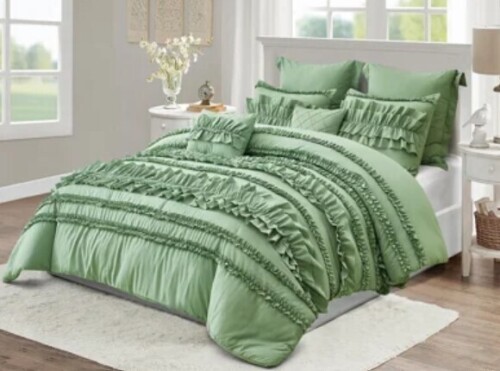 24LOUISESTREET 7-piece Queen Comforter Set -Betty $199