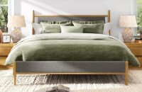 PHI VILLA Classic Style King Size Bed Frame New in Box $499