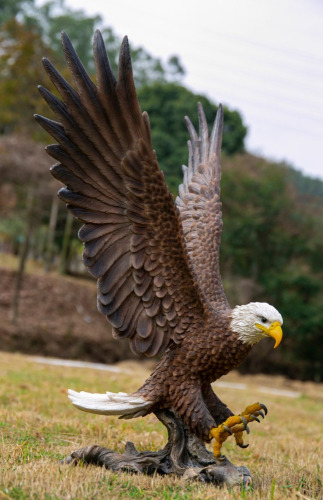Hi-Line Gift Ltd. Large Flying Eagle Statue New In Box $599