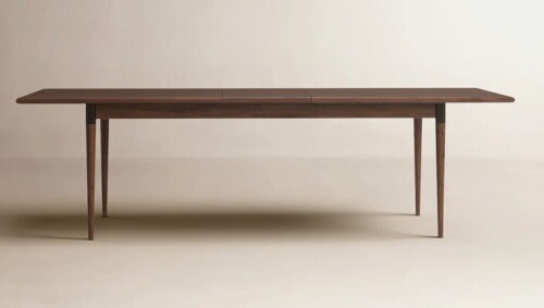 Joss & Main Yanely 84'' Extendable Dining Table New in Box $1699