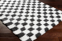 Livabliss Atira 6' 7'' X 9' 6'' Rectangle Urban Shag USG-2330 Area Rug, White/Black, New $799