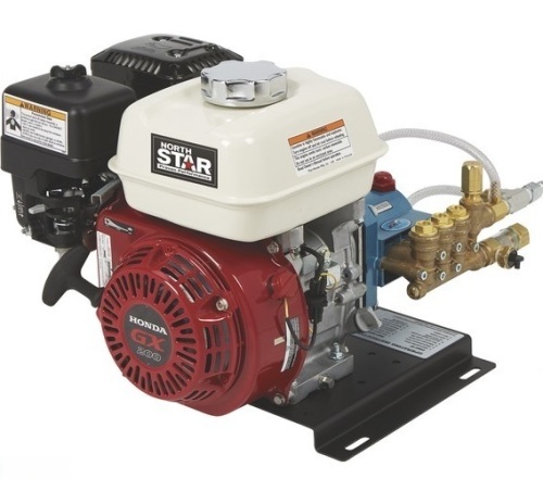 NorthStar Pressure Washer with Honda GX200 Engine, 3300 PSI, 2.5 GPM, CAT 4DNX Pump.New in Box $1199