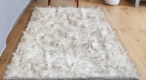 Everly Quinn Haja Shag Faux Sheepskin Fur White Fluffy Area Rug with Gray Tips, 3' x 4' New In Box $199