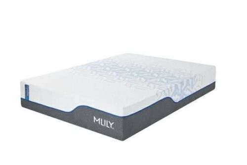 MLILY&reg; ChiroPro 1.0 Hybrid 13" Plush California King Mattress Made in USA New in Box $3199
