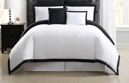 TRULY SOFT Everyday Hotel Border Black 7 Piece Full/Queen Duvet Set $199