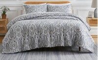 SouthShore Fine Linens 2-Piece Twin/Twin XL Boho Paisley Down Alternate Comforter Set $199