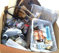 Pallet of Hardware, Furniture and Misc