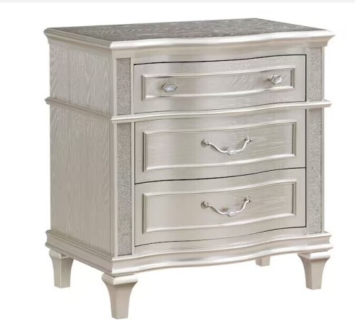 Coaster Coaster Evangeline Silver Oak 3-Drawer Nightstand New in Box $499