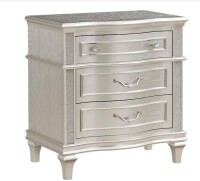 Coaster Coaster Evangeline Silver Oak 3-Drawer Nightstand New in Box $499