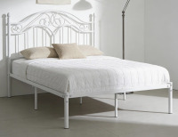 Lark Manor Alecia Metal Platform Bed New Shelf Pull $399