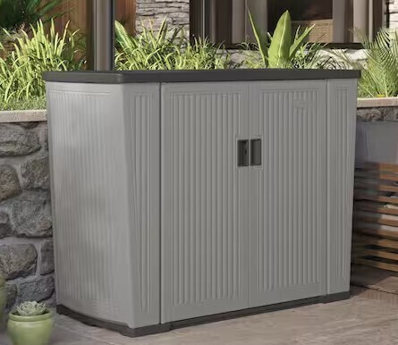 Suncast 130 Gal. Dove Gray Backyard Oasis Vertical Deck Box New in Box $399