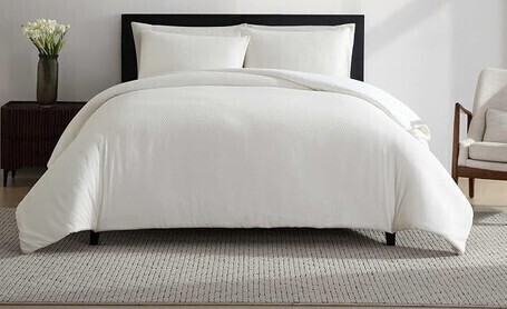 Vera Wang - King Comforter Set with Shams, Lightweight Bedding 3-Piece Set, Matching Shams, Comfortable Feel, Machine Washable $299