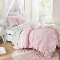 Intelligent Design Ivy Pink Solid Ruched 4-Piece Twin Comforter Set New $199