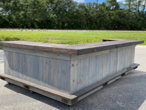 Nicks Tiki Bar 9x6x3 U Shape Bar Counter Outdoor Indoor Reception Desk New Floor Model $4999