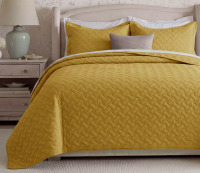 Bedsure 3-Piece Lightweight Spring Quilt Set King Size Mustard Yellow Bedding Set for All Seasons $199