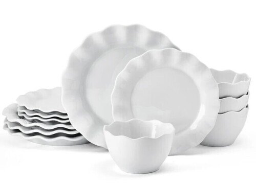 Fitz and Floyd Everyday White&reg; Scalloped 12 Piece Dinnerware Set, Service for 4 New in Box $199