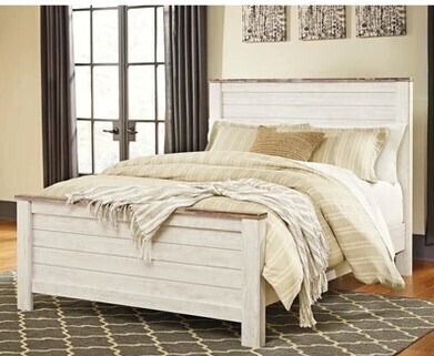 Signature Design by Ashley Willowton Queen Headborad and Footboard (2 Boxes) New Shelf Pull $599