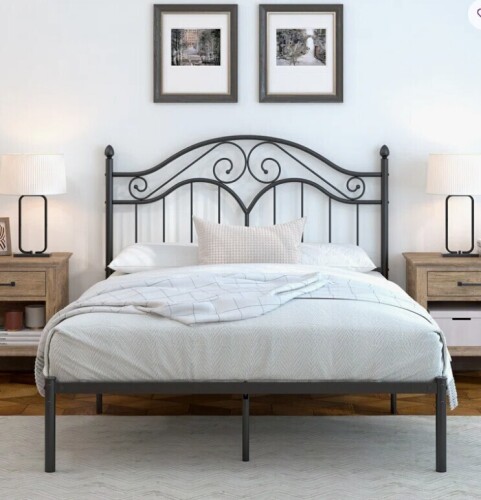 Lark manor Alecia Metal Platform Bed Queen Bed in Black New in Box $249