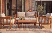 Safavieh 4 - Person Patio Conversation Set with Cushions new in box $999