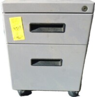Haworth 2 drawer rolling file cabinet