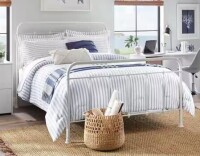 Stylewell Dorley Farmhouse White Metal Queen Bed (64.76 in W. X 53.54 in H.) in White New in Box $599