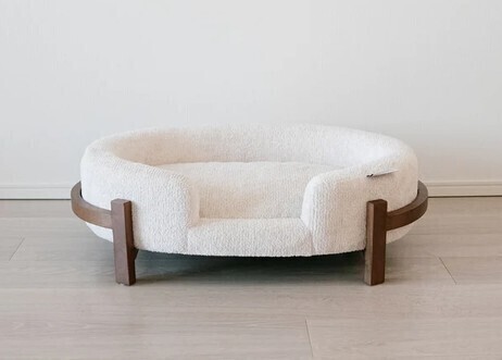 Whiskerhaus Belle v2 Pet Bed New In Box $199