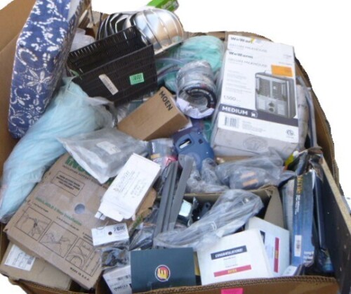 Pallet of Housewares, Hardware and Misc