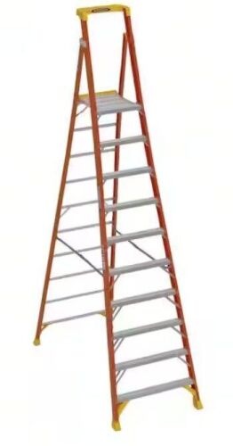 Werner 10-Step, Fiberglass Podium Stepladder; 300 lb. Load Capacity, Ribbed Step Treads $699