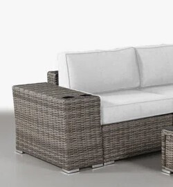 Living Source International Interlaken Fully Assembled Wicker Outdoor Chair with Cushions New in Box $499